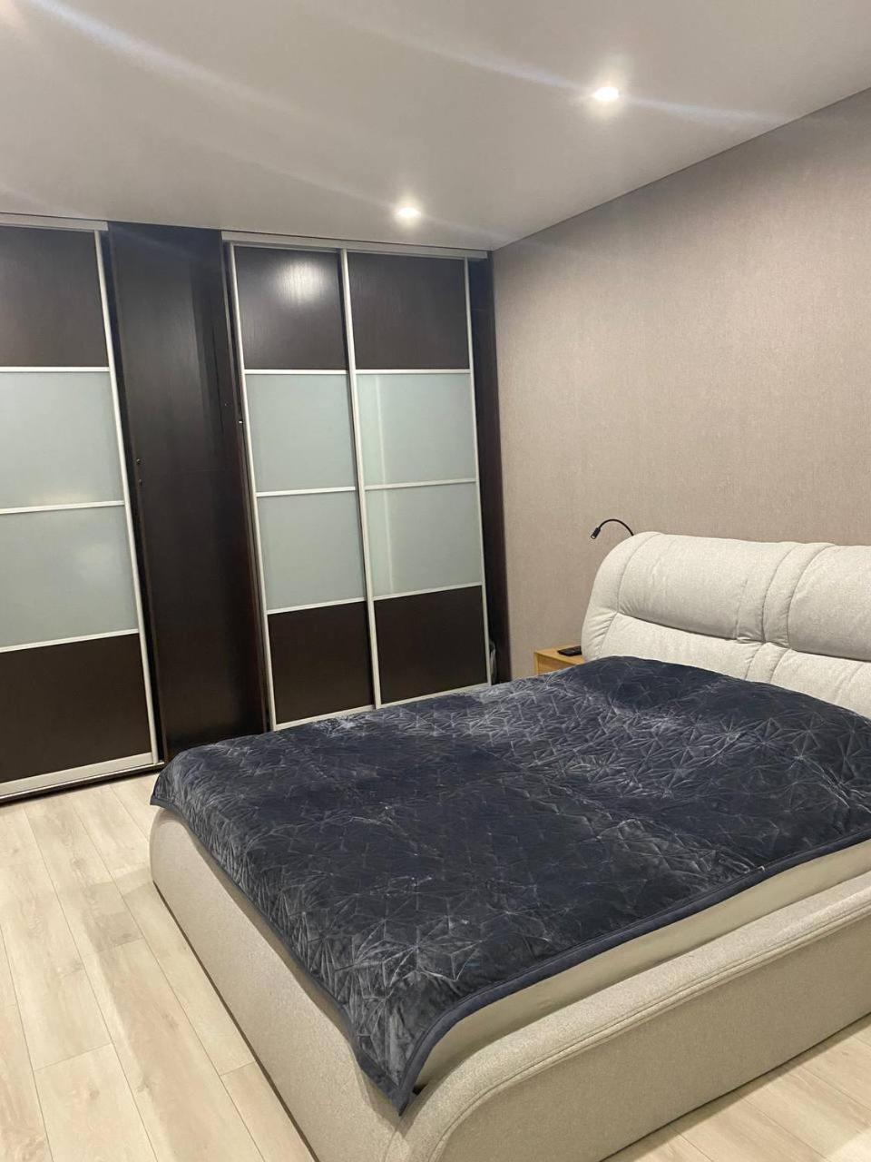 Apartpoltava Двокімнатні Апартаменти З Джакузі Біля Листопаду מראה חיצוני תמונה