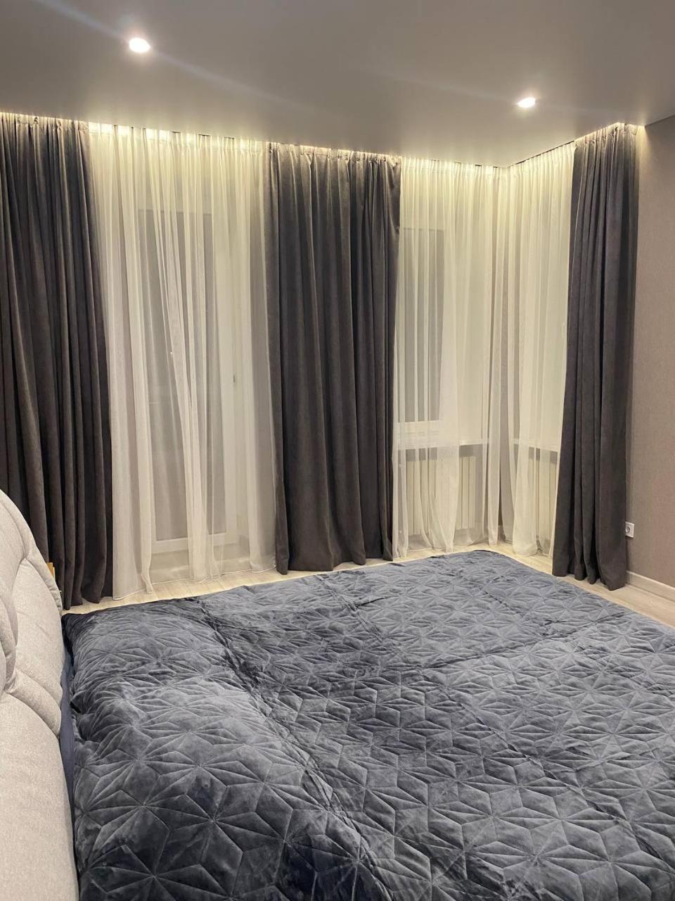 Apartpoltava Двокімнатні Апартаменти З Джакузі Біля Листопаду מראה חיצוני תמונה
